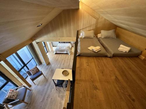 Two-Bedroom Loft Apartment image 3