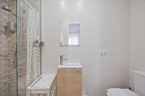 Two-Bedroom Apartment with Terrace image 5