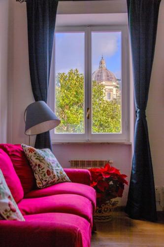 4 Cantoni, cosy apartment in Monti District, Roma