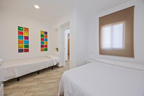 One-Bedroom Apartment image 9