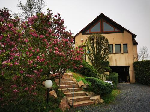 Viesnīcas āriene, Gîte de la pie-grièche (Gite de la pie-grieche) in Saint-Christophe-en-Brionnais