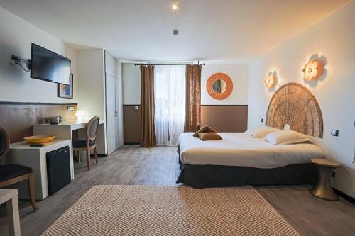 1 queen bed
