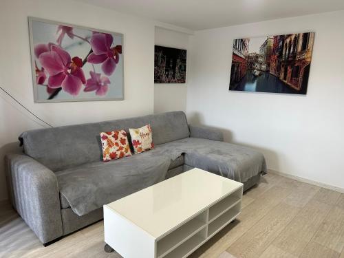 Moderne FerienWohnung NeuBau Merzig Moderne FerienWohnung NeuBau Merzig