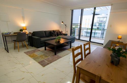 2Bedrooms, 2-bath, 1 Garage Apartment