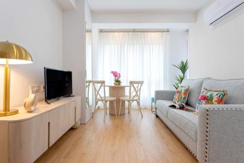 Genteel Home Santo Cristo - image 11