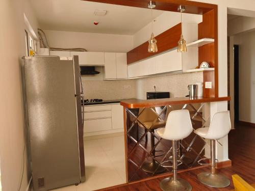 Lakeview 3BHK on 12th Floor for Family with Vehicle – khách sạn tại Krishnarajapura