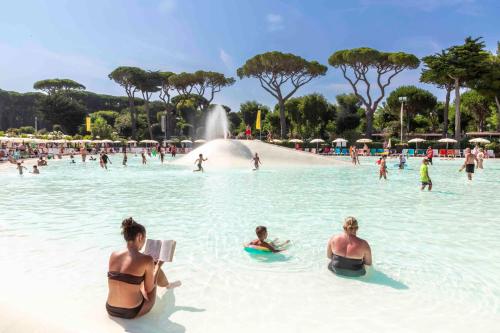  hu Park Albatros village in San Vincenzo