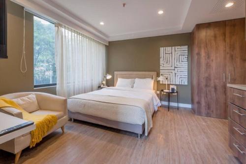 El Tesoro Medellín Hab309 by Letoh, Medellín