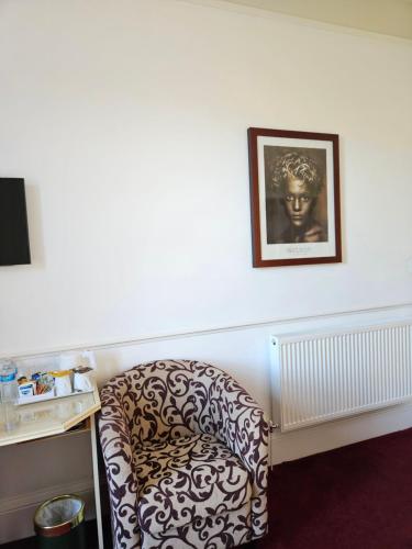 Highfield Guest House - image 12