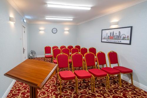 Sachas Hotel Manchester - image 14