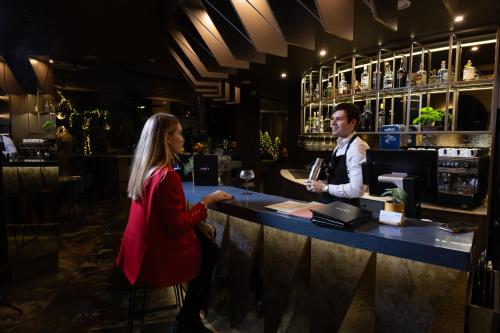 CONTI HOTEL VILNIUS, Conference Centre, Restaurant & Bar