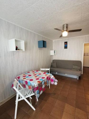 AS18262 - Studio en Centre Ville in 勒格羅－迪魯瓦