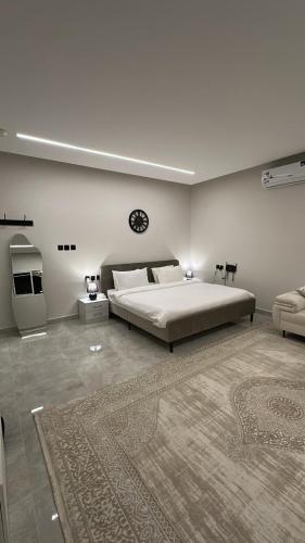 Studio302, Riyad