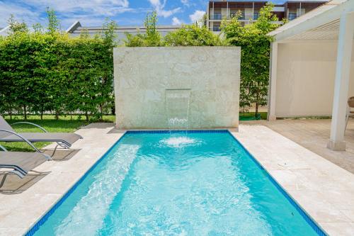 Villa with Private Pool image 8