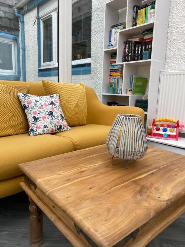 Зручності, Number Forty Two, Portsoy - A 3 bedroom cottage with sea views in Портсой