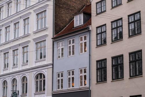The Little Blue House 1 by Daniel&Jacob's, Kodaň