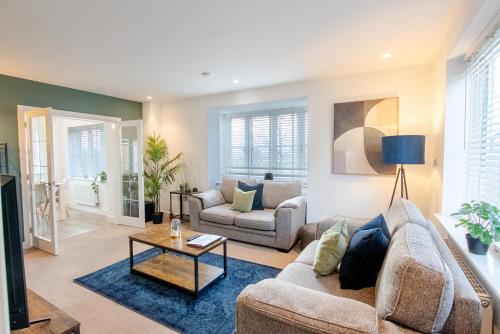Large 5 bed house up to 8 guests – khách sạn tại Didcot South