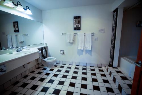 Nuk's Executive Suites