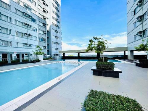 Kolam renang, Avida Towers Davao Condo  in Davao City