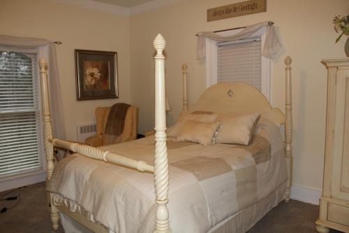 Monroe Manor Inn, Саут-Хейвен (фото 9)
