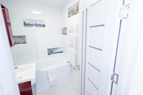 Apartament Faleza - image 8