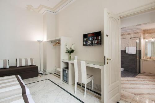 Palazzo Starace - image 11