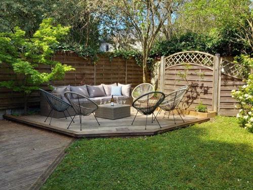 Gîte de Charme avec Spa, Billard, Jardin et Ping-Pong - FR-1-586-54 (Gite de Charme avec Spa, Billard, Jardin et Ping-Pong - FR-1-586-54) in 布爾