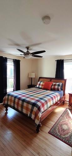 1 queen bed