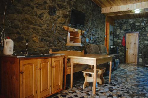 Guest House Waterfall in Mazeri