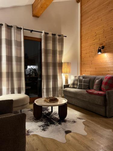 Maison MAEL in Notre Dame De Bellecombe