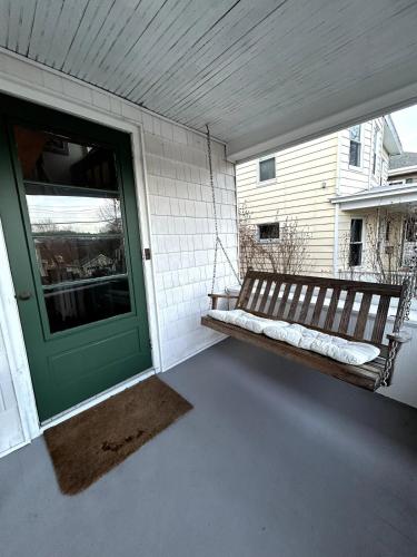 The Farmhouse at Fort Hill in Пікскілл