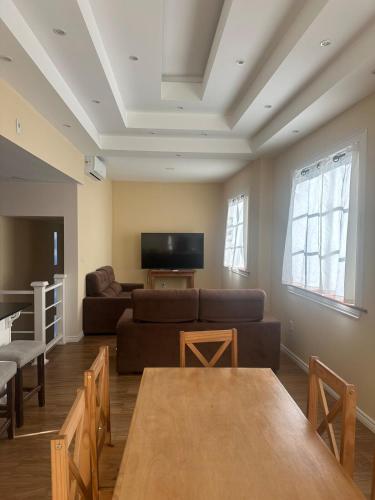 Apartamento céntrico amueblado completo (Apartamento centrico amueblado completo) in ดูราซโน