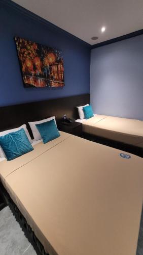 Triple Room image 9