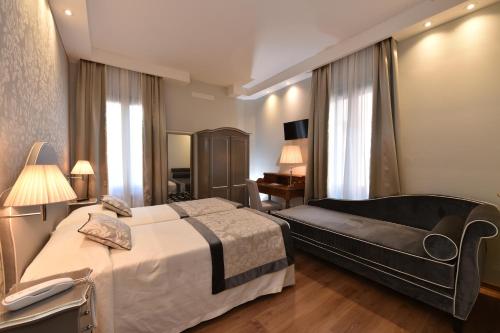 Hotel Villa Rosa - image 13