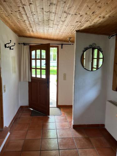 入口, Traumhafte Auszeit direkt am Nürburgring (Traumhafte Auszeit direkt am Nurburgring) in 凱爾貝格鎮中心