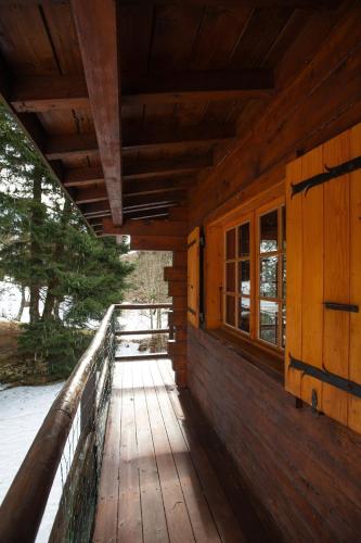 Skats, Charmant Chalet Cosy au Cœur du Vercors in Rencurel