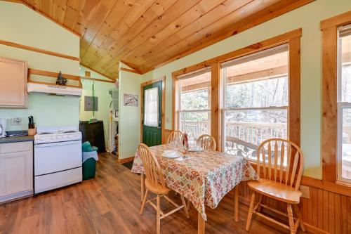 Secluded Nantahala Gone Hunting Cabin with Hot Tub! - image 2