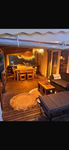 Saint tropez, Gassin , Mobil Home luxe chez Josy in 賈森