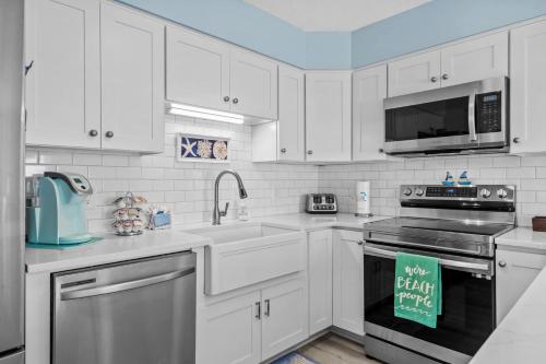 Surf Villas B3 - Oceanfront