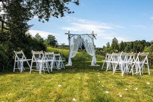 Kert, Chata Adlerka in Bedrichov U Jablonce Nad Nisou