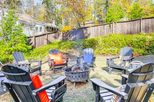 Walk to Golf, Lake: Twain Harte Cabin w/ Fireplace in Tvenharta (CA)