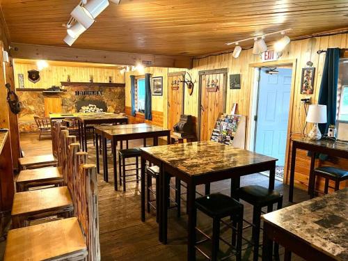 Triple Gs Resort - Geodome 8