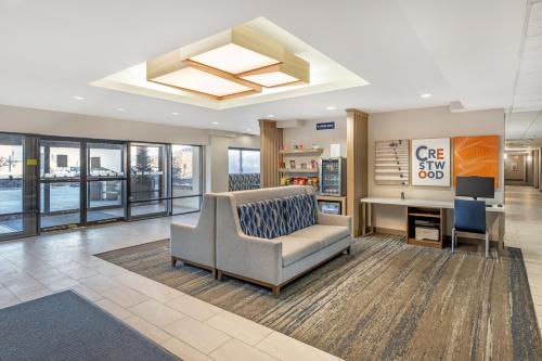 Lobby, Holiday Inn Express Crestwood By IHG in Crestwood (IL)