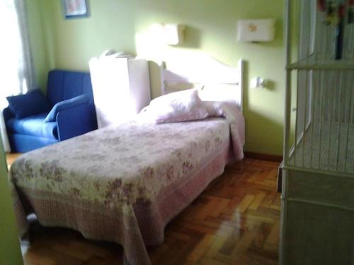 1 twin bed