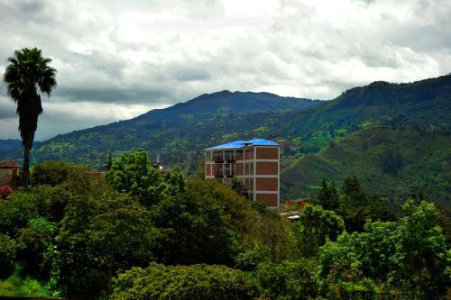 Hotel Portales Del Sol in Choachi