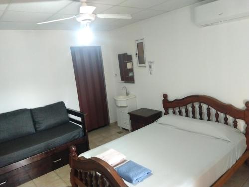 Hospedaje Colonia