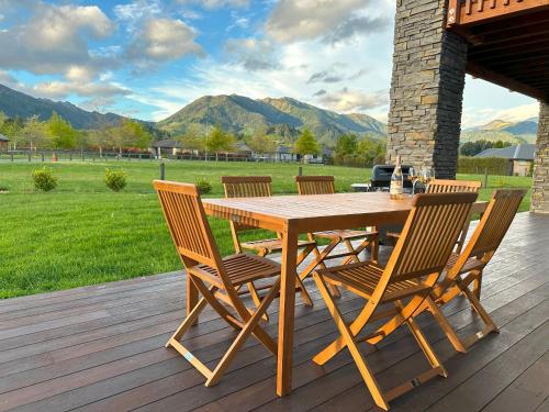 Mountain View Haven - Hanmer Springs Holiday Home