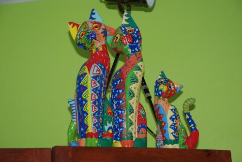 Volets Bleus et Briques Rouges - image 4