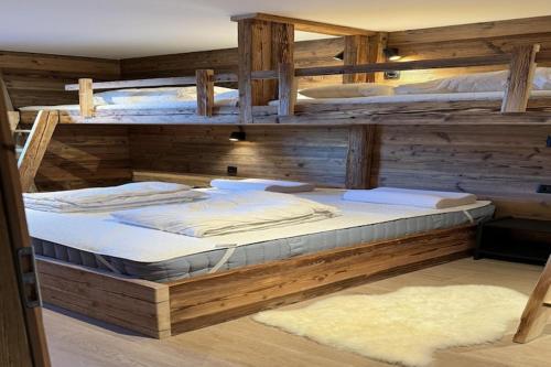 Chalet in 4 Vallées with Ski-In Access, Les Collons (fotografie 9)
