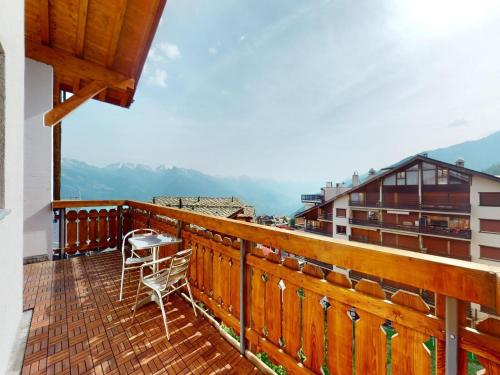 Balkon/terasa, Amazing apartment with balcony in Nendaz